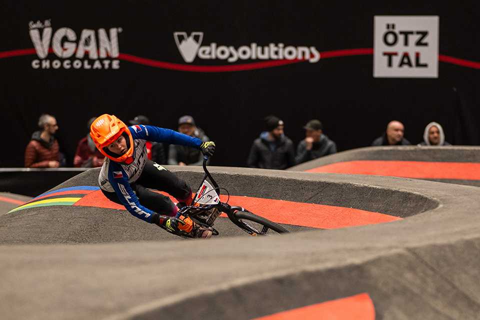 UCI Pump Track WM @ AREA47: Athlet auf der Strecke. Radsport-Action im Ötztal.